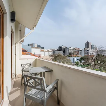 Appartamento Guestready - Almada 516 *